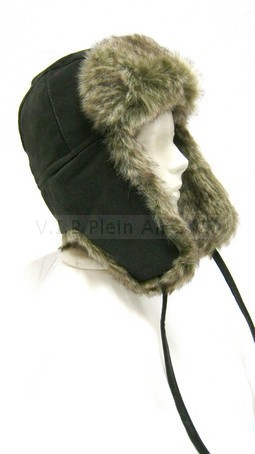 Chapeau de fourrure brun